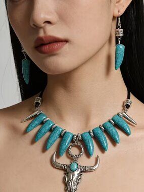 NWT Boho Faux Turquoise Tusk Claw Statement Necklace Earrings Set Silver-Tone
